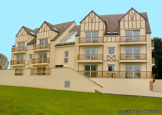 Sweet Home Appart'Hotel Deauville Sud Exterior foto